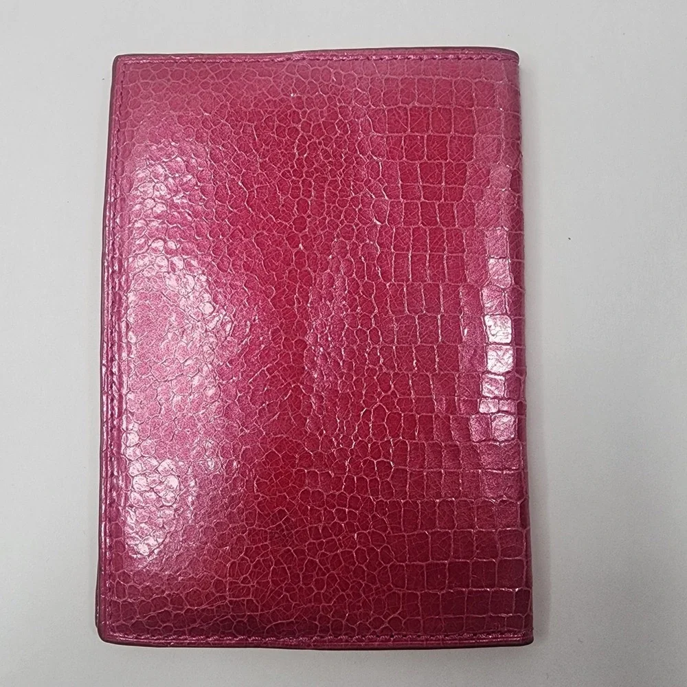 TUMI Crockadile Print Hot Pink Leather Travel Wallet Passport Cover Organizer